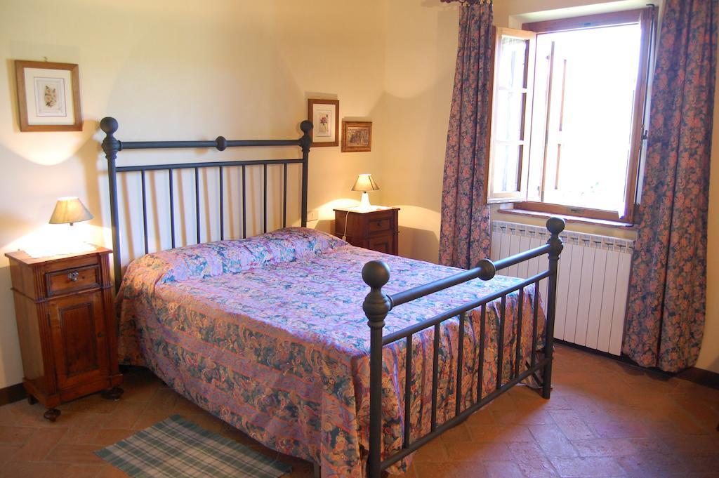 Agriturismo Casagrande Montepulciano Ruang foto