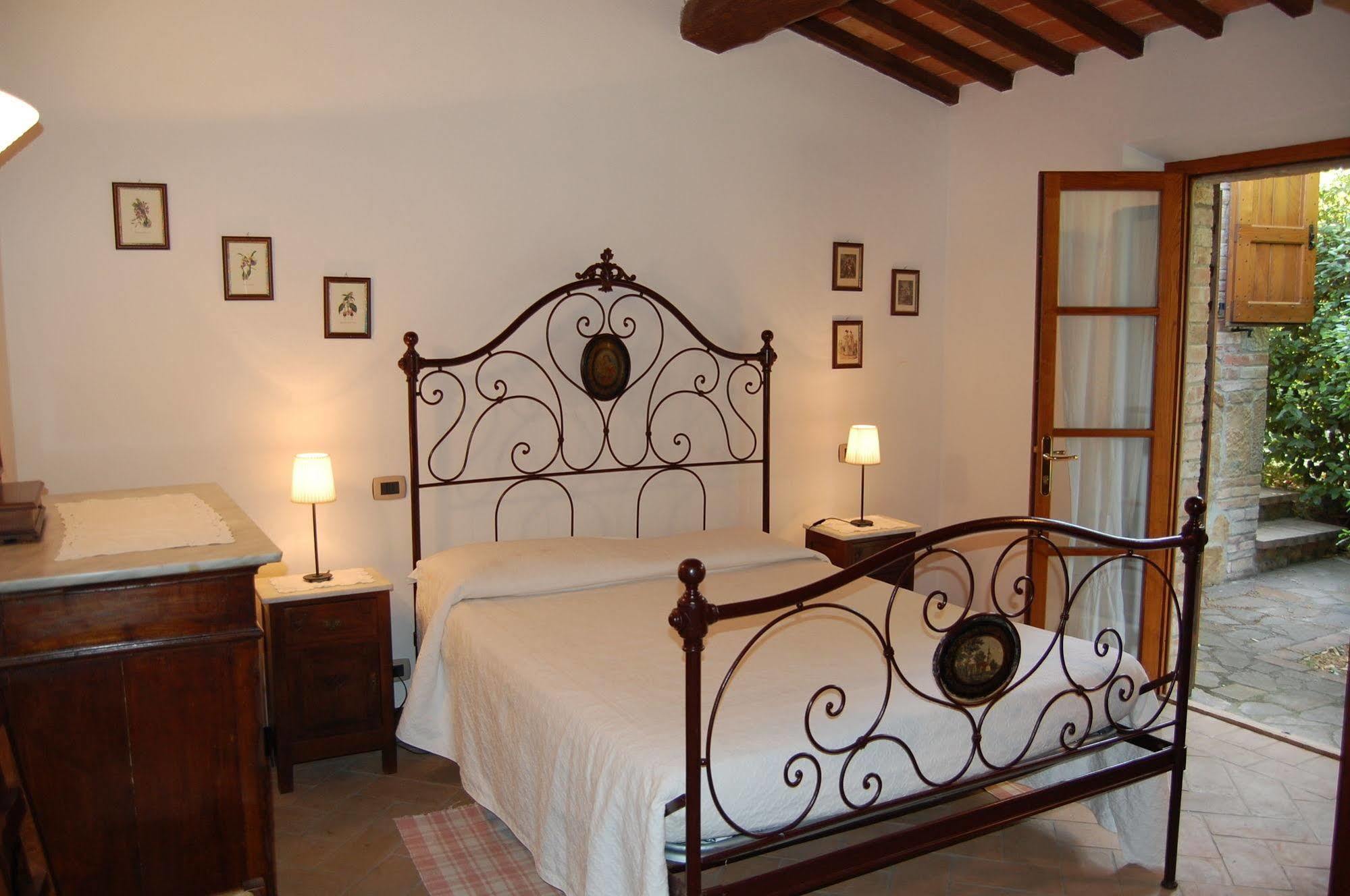 Agriturismo Casagrande Montepulciano Bagian luar foto